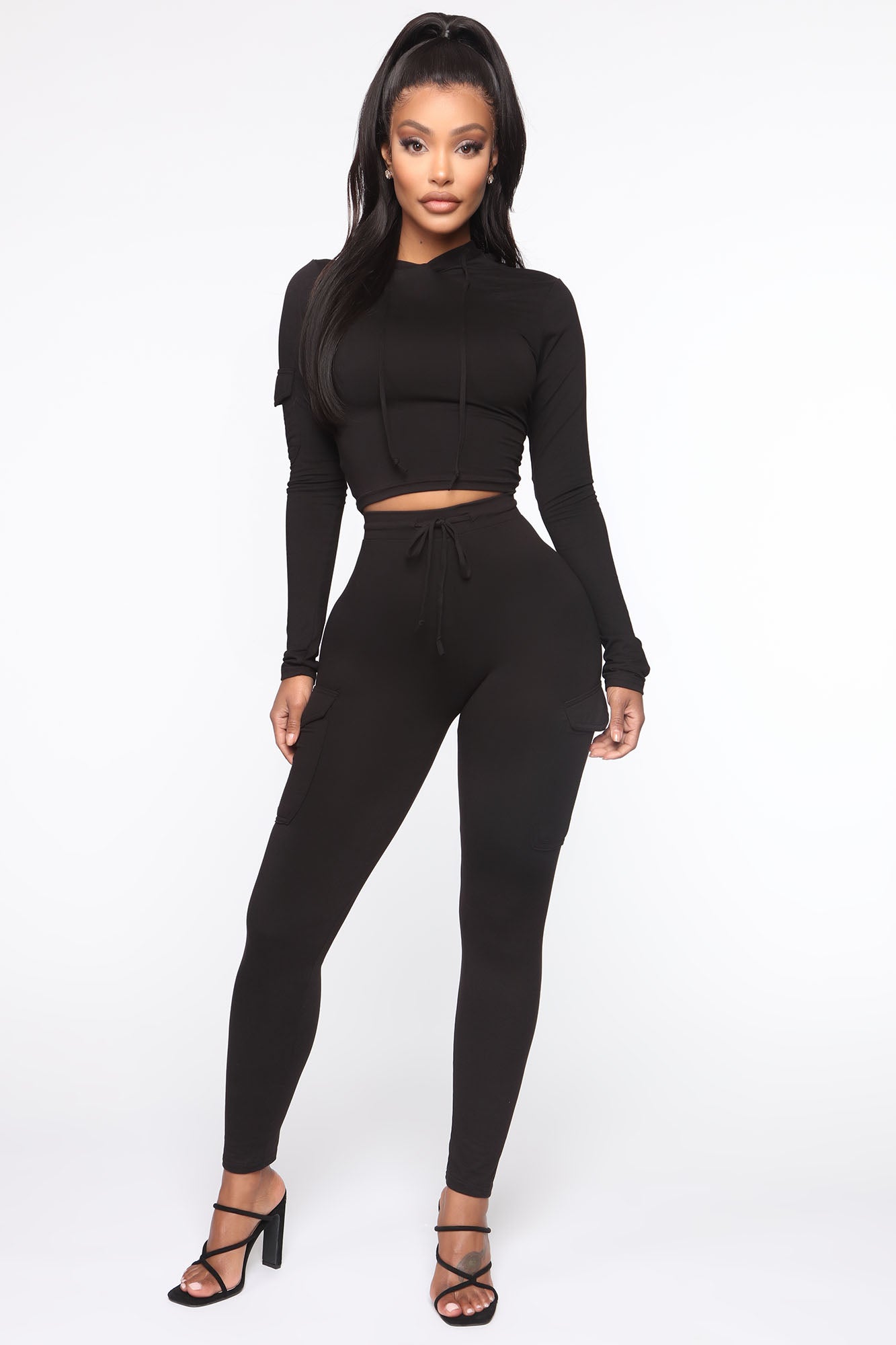 02-10-20_Studio_1_JP_KYS_16-05-01_22__ATV22255_Black_P_4153_KL