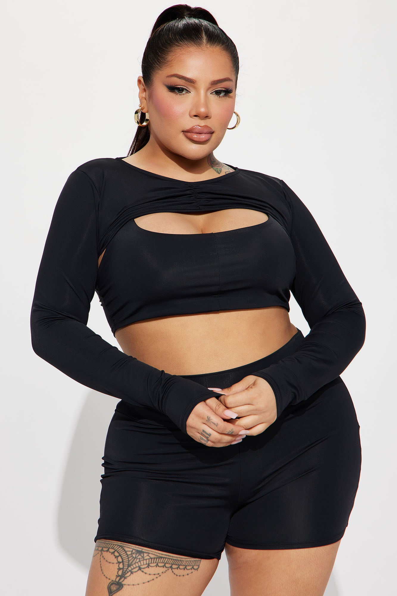 04-20-23Studio4_CB_AC_13-24-56_23_TP4417PD_Black_P_22031_PLUS_SG