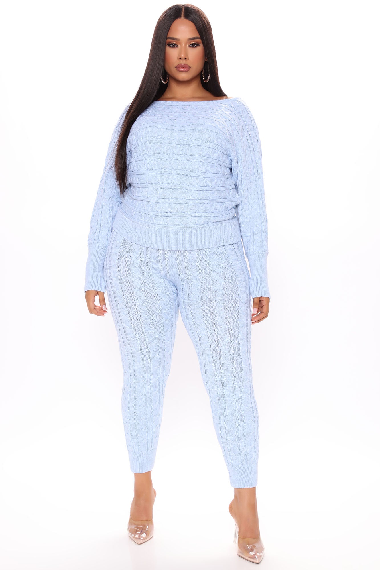 09-28-20Studio4_CE_ON_10-14-53_1_IST2230_Blue_P_52918_PLUS_JK