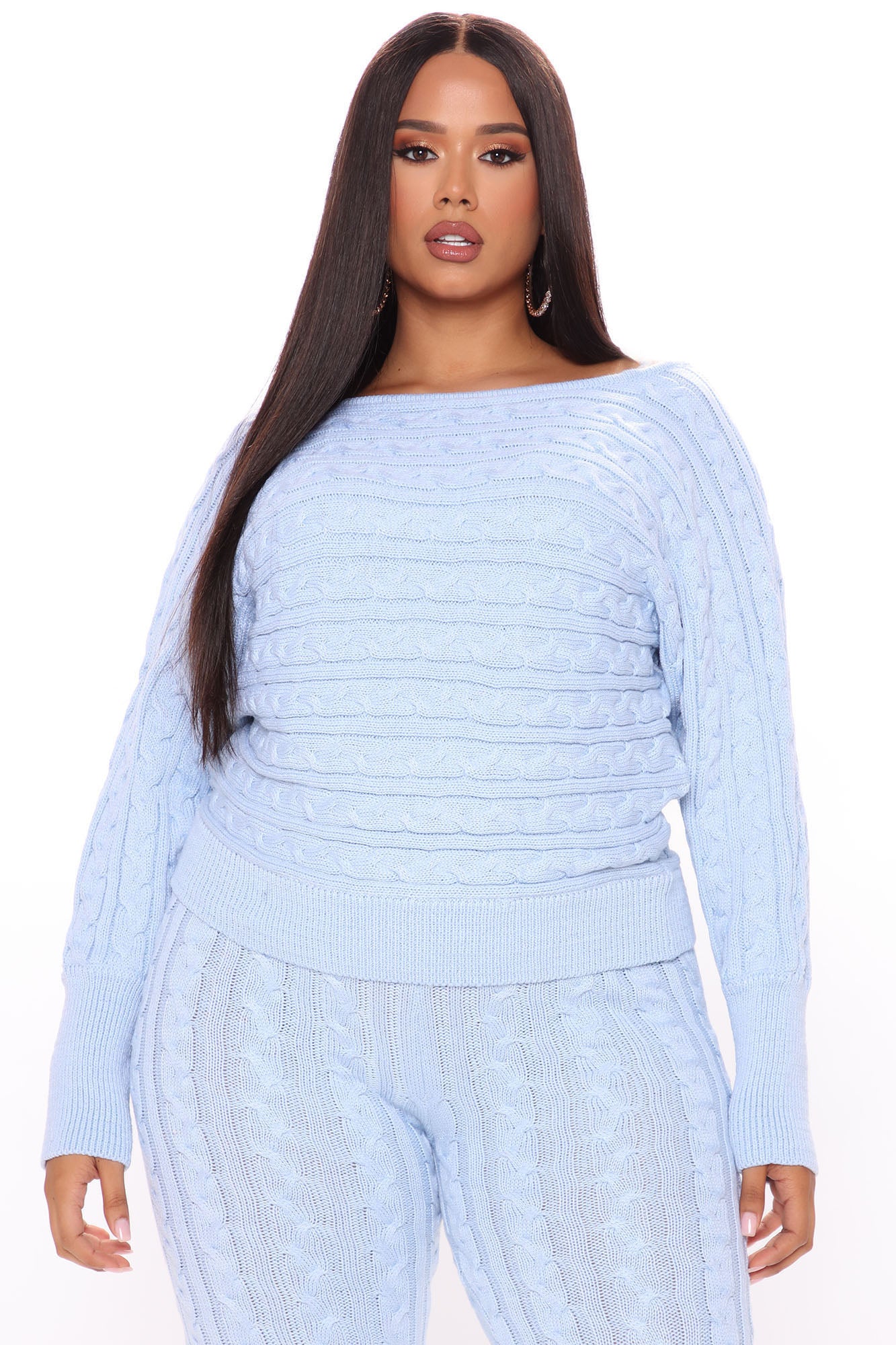 09-28-20Studio4_CE_ON_10-14-54_1_IST2230_Blue_P_52919_PLUS_JK