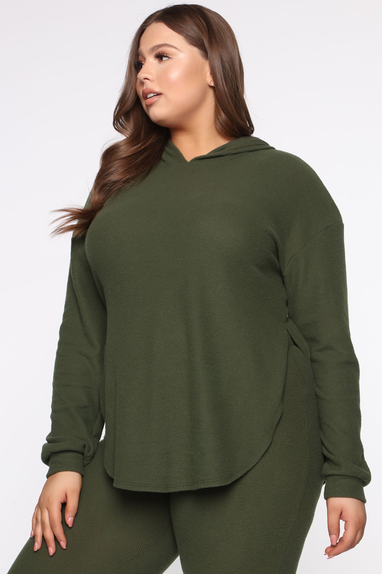 12-30-19_Studio_3_RM_LE_14-00-25_8__TP2058_Olive_0897_PLUS_RP